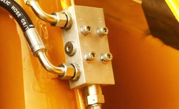 КМУ с поворотной стрелой SQ16ZA4 — 5