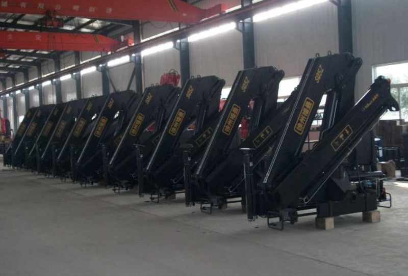 КМУ с поворотной стрелой SQ5ZA4 — 3