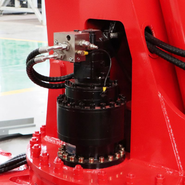 КМУ с поворотной стрелой SQ12ZA4 — 3