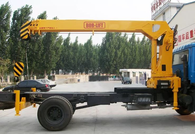 КМУ с телескопической стрелой SQ8SA4 — 4